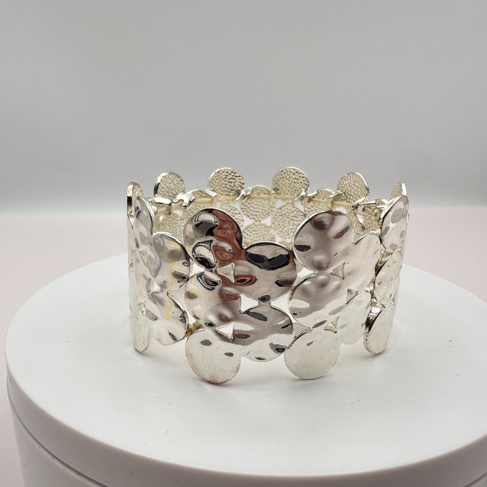 Vintage Y2K Silver Hammered Stretch Hand Bracelet Boho Women's Jewelry